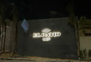 مول اي في بيزنس بارك التجمع الخامس | بدون مقدم يمكنك امتلاك وحدتك الآن - Thumbnail 1