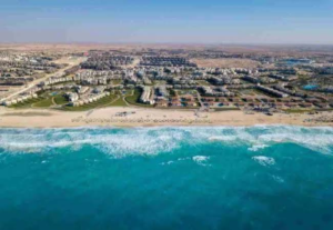 قرية امواج الساحل الشمالي Amwaj North Coast | أسعار ومساحات وأنظمة التقسيط 2026 - Thumbnail 1